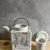 A square Chinese teapot - Image 15