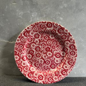 Plate Selma red from Greengate